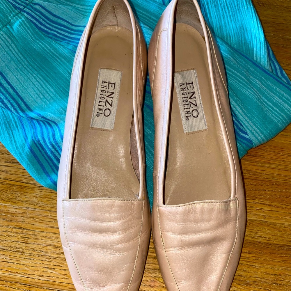 Vintage Enzo Angiolini flats in a pastel pink.